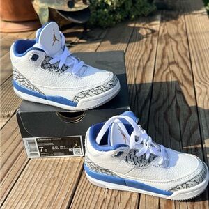 Jordan Kids Sneakers - White and Blue